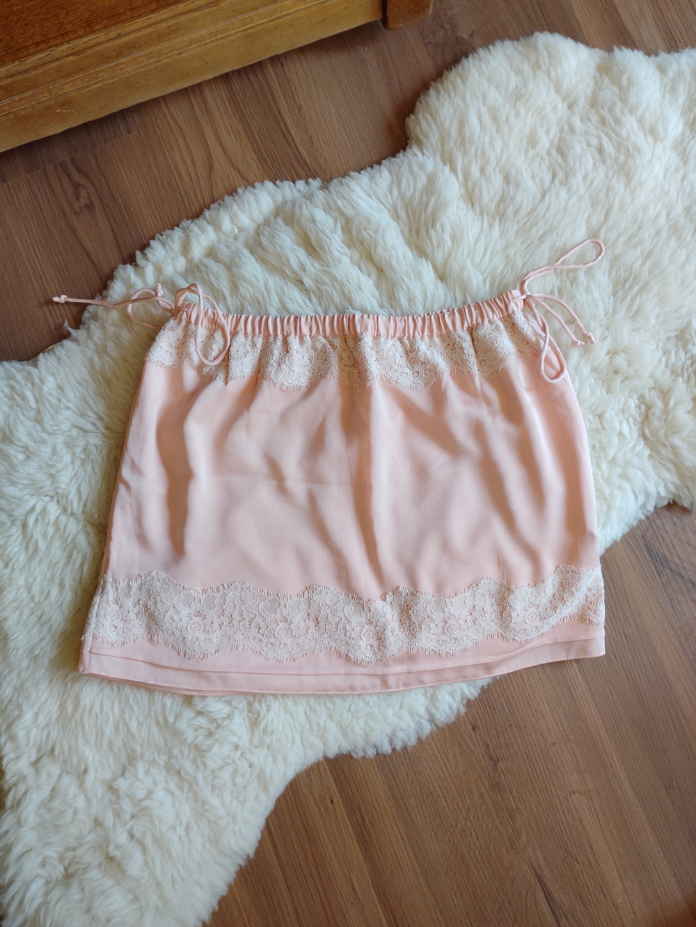 Banana Republic Peach Pink Silk-Feel Camisole